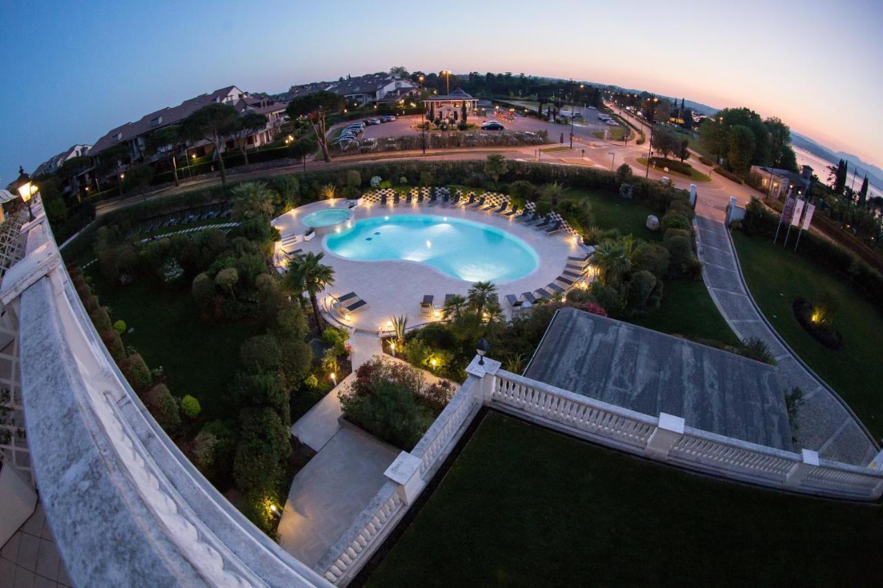 Palace Hotel Desenzano Desenzano del Garda Esterno foto