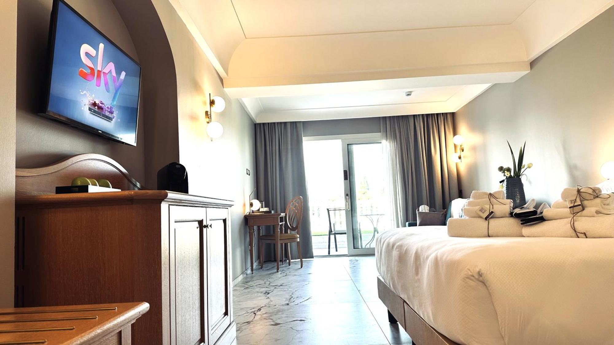 Palace Hotel Desenzano Desenzano del Garda Esterno foto